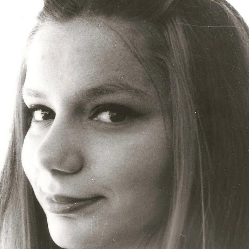 Meet your Posher, Camille